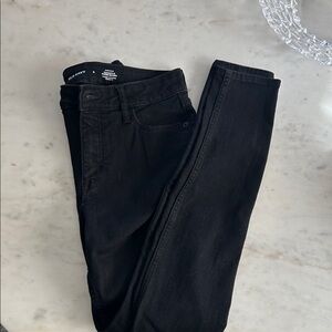 Old Navy Women's Black Jeans